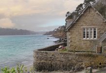 Coastal cottages